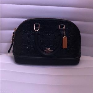 Black hand bag